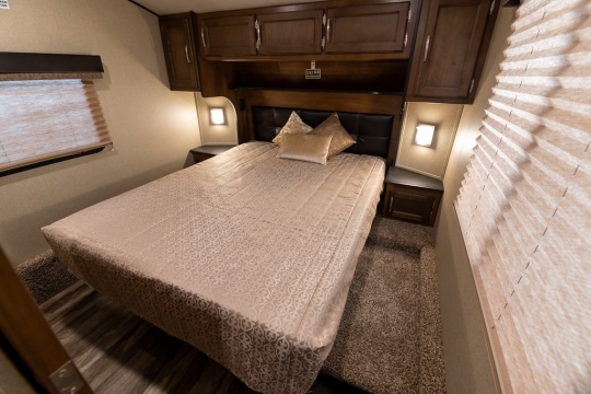 Grand Design 5th Wheel single artiste trailer available for film productions in Bulgaria, Greece and Romania
